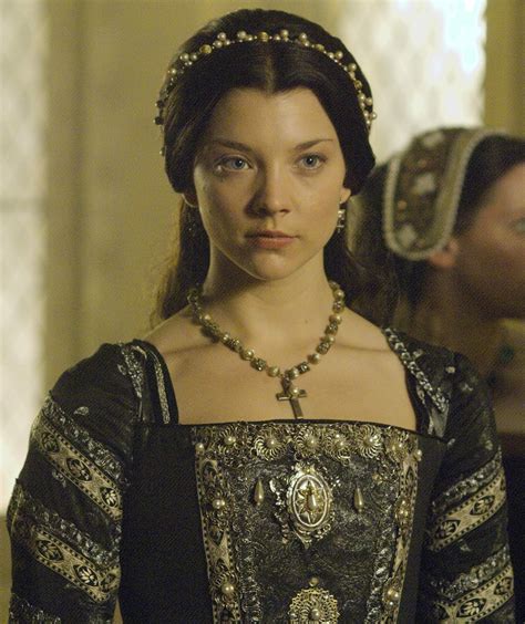 anne boleyn and elizabeth tudor|anne boleyn the tudors outtfits.